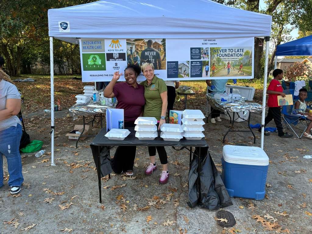 Lafayette’s “Holiday in the Park” Delivers Joy with 300+ Free Gifts